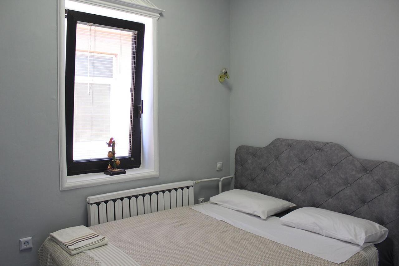 Hostel 42 Skopje Eksteriør bilde