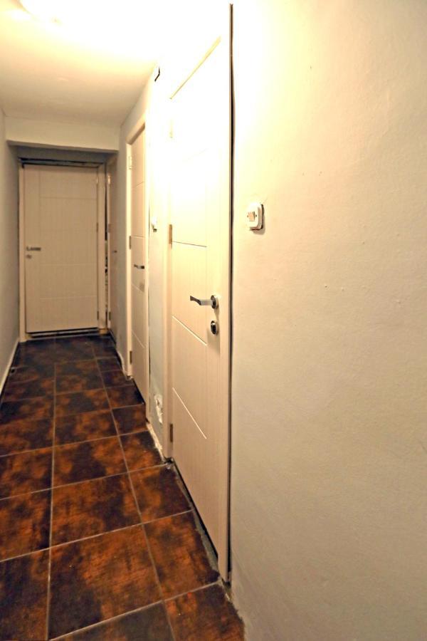 Hostel 42 Skopje Eksteriør bilde